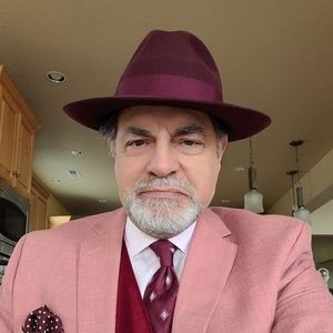 Meet your Posher, Lee